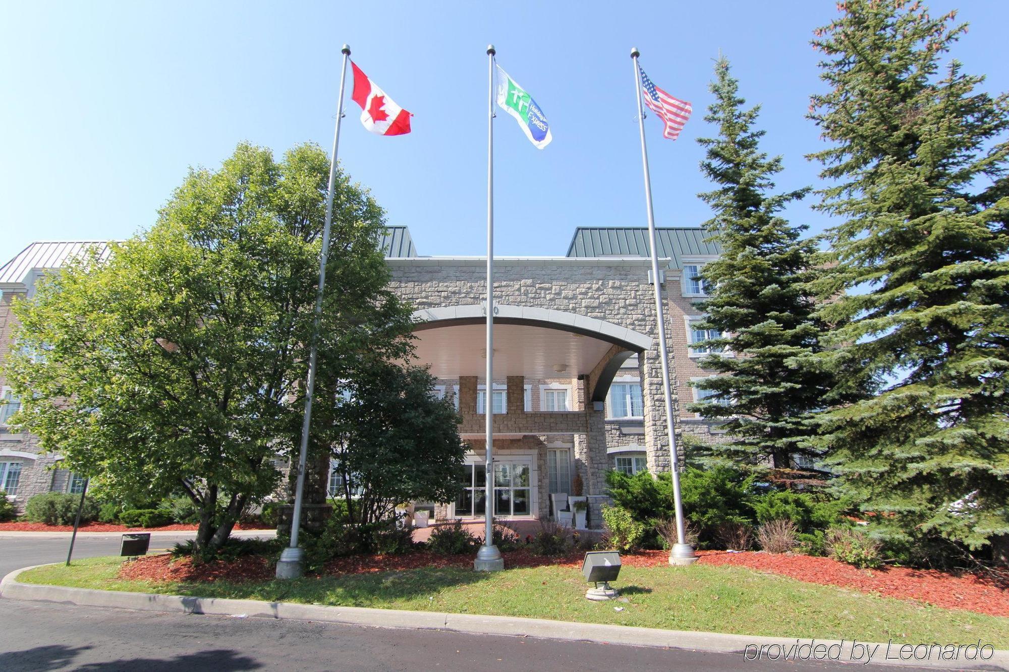 Express Oshawa By Ihg Hotel Whitby