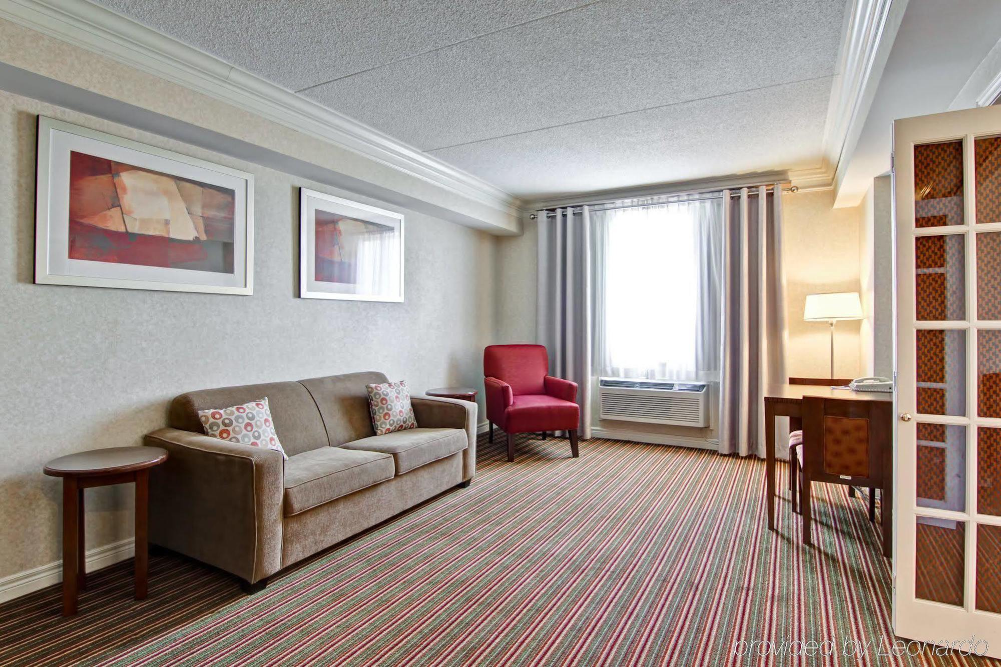 Express Oshawa By Ihg